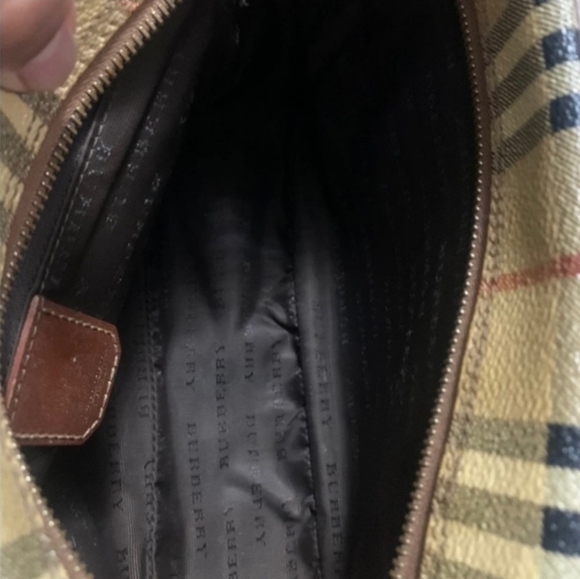💢💢💢💢SOLD💢💢💢💢               Euc Burberry signature nova - Picture 8 of 9